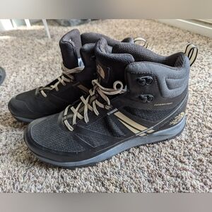 THE NORTH FACE MENS LITEWAVE MID FUTURELIGHT URBAN BOOTS Size 10 NF0A4PFE